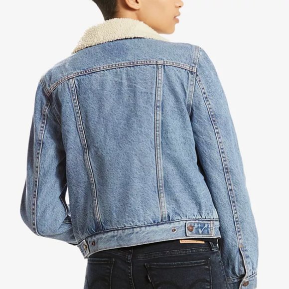Levi's Women's Original Sherpa Trucker - Picture 2 of 3